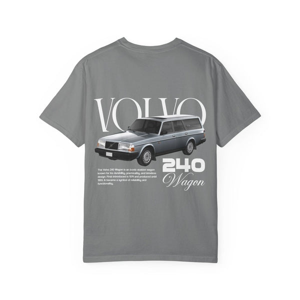 Volvo 240 T-Shirt — Oldtimer Car Streetwear | REVØRA