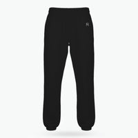 REVØRA RØ – Jogger in Black, Vorderansicht