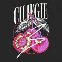 REVØRA Ciliegie – Oversized Shirt in Black, Rückenprint aus der Nähe