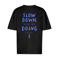 REVØRA Slow Down You're Doing Fine – Oversized Shirt in Black, Rückansicht