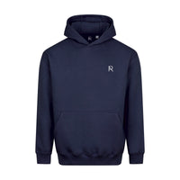 REVØRA Vin Chaud Club – Hoodie in French Navy, Brustzeichen RØ, gedruckt