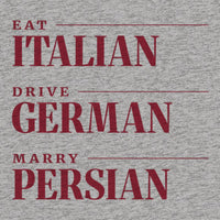 REVØRA Eat Italian Drive German Marry Persian Oversized T-Shirt – Oversized Shirt in Heather Grey, Rückenprint aus der Nähe
