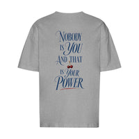 REVØRA Nobody Is You – Oversized Shirt in Heather Grey, Rückansicht