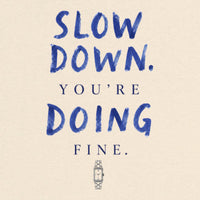 REVØRA Slow Down You're Doing Fine – Oversized Shirt in Natural Raw, Rückenprint aus der Nähe
