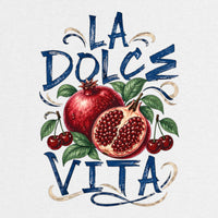 REVØRA La Dolce Vita Pomegranate – Oversized Shirt in White, Rückenprint aus der Nähe