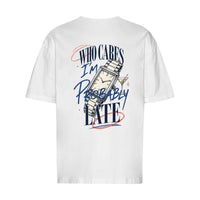 REVØRA Who Cares Probably Late Watch – Oversized Shirt in White, Rückansicht