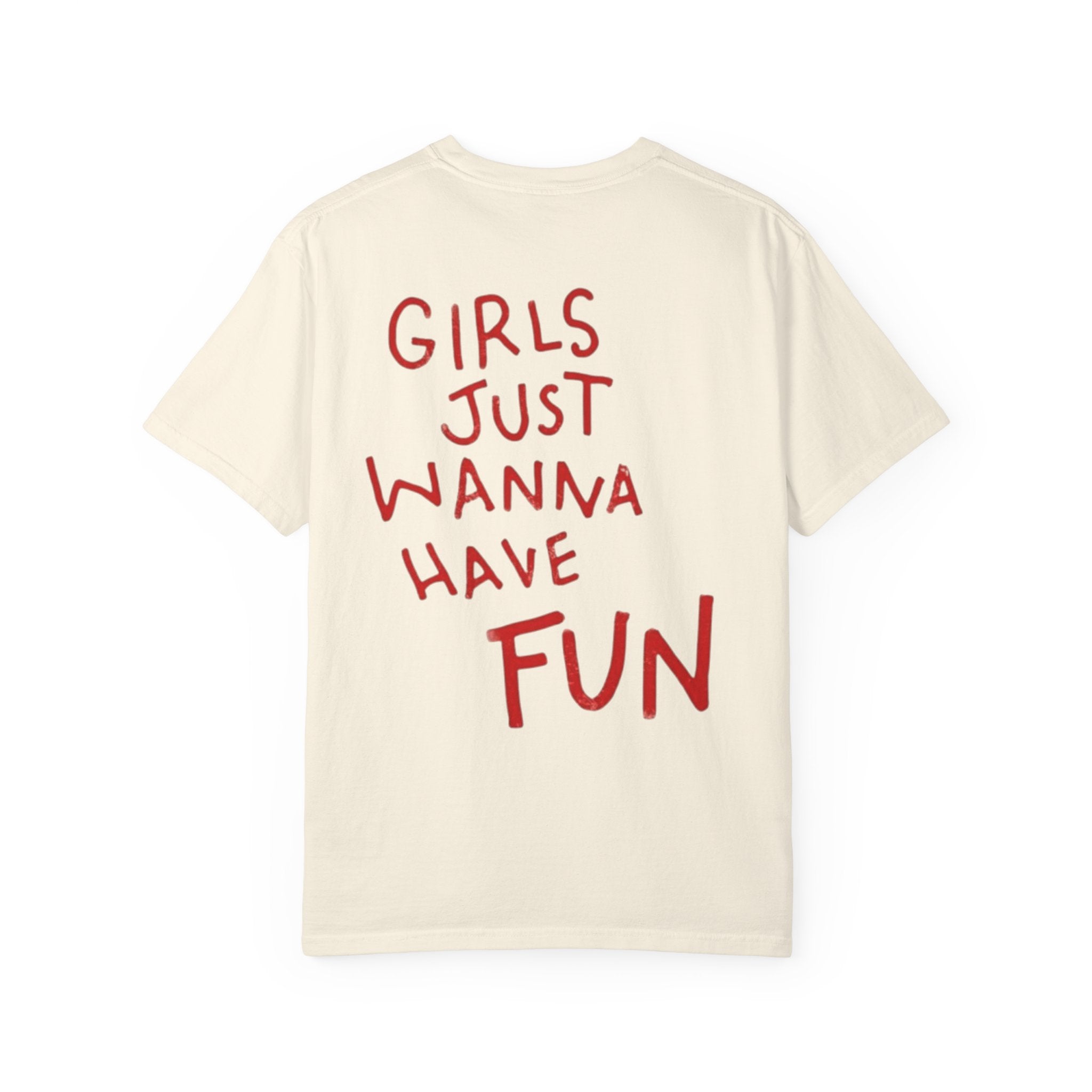 Rückansicht: Oversized T-Shirt mit großflächigem Print „Just Wanna Have Fun“ von REVØRA