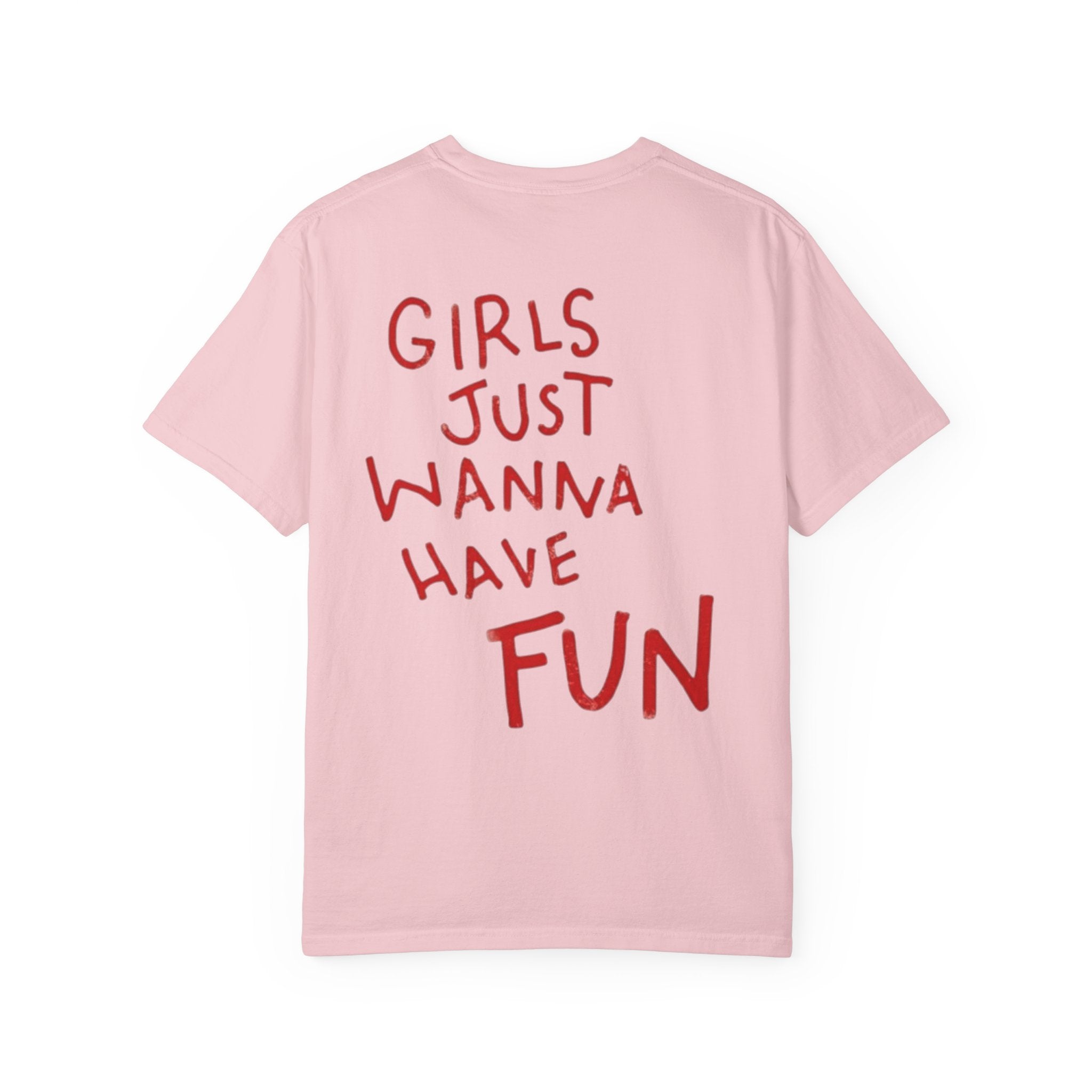 Rückansicht: Oversized T-Shirt mit großflächigem Print „Just Wanna Have Fun“ von REVØRA