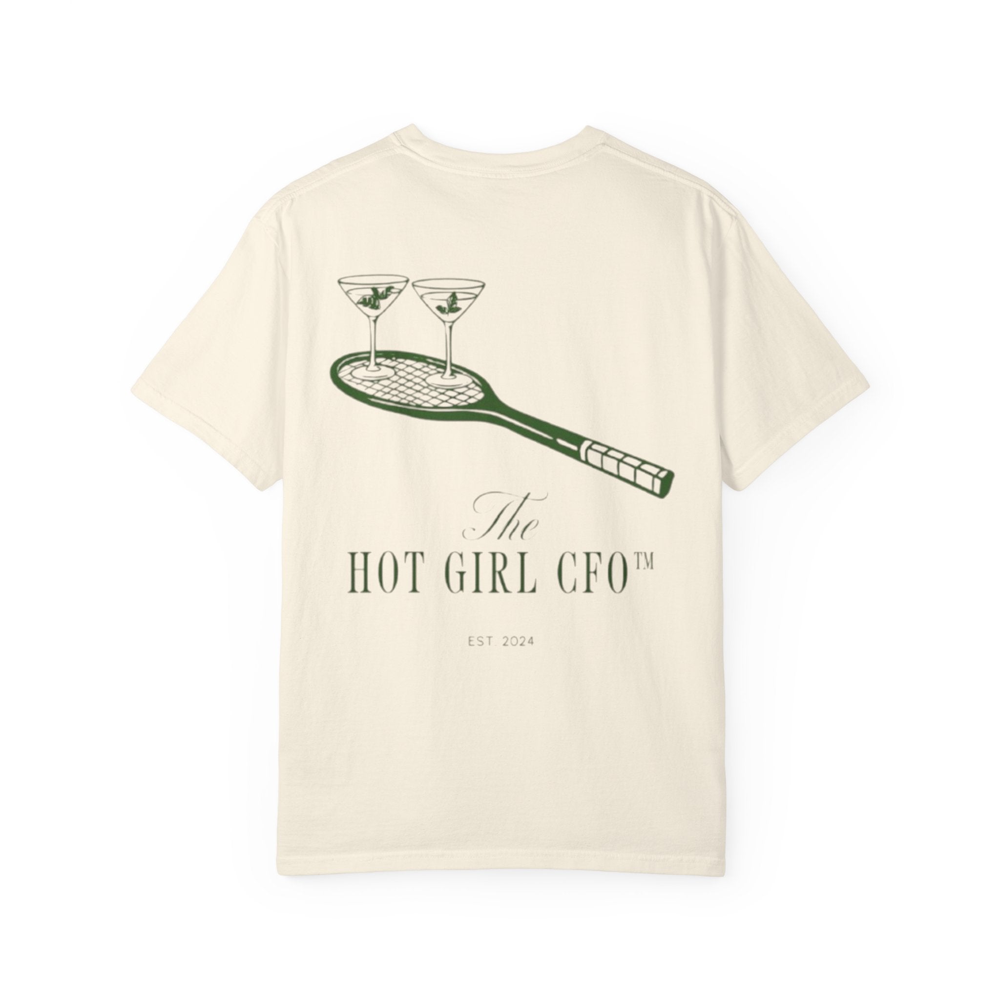 Rückansicht: Oversized T-Shirt mit großflächigem Print „CFO Club“ von REVØRA