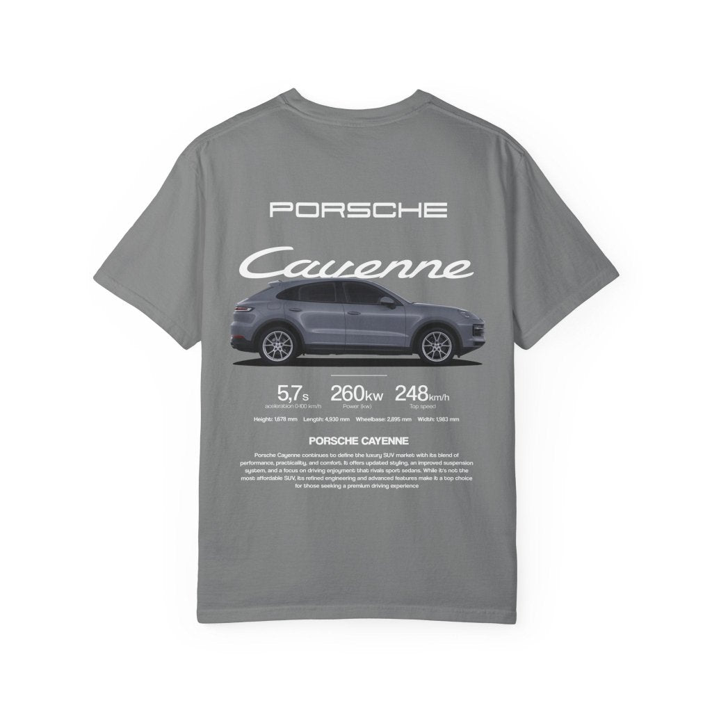 Porsche Cayenne T-Shirt — Luxury SUV Streetwear Shirt Geschenk Autofan REVØRA