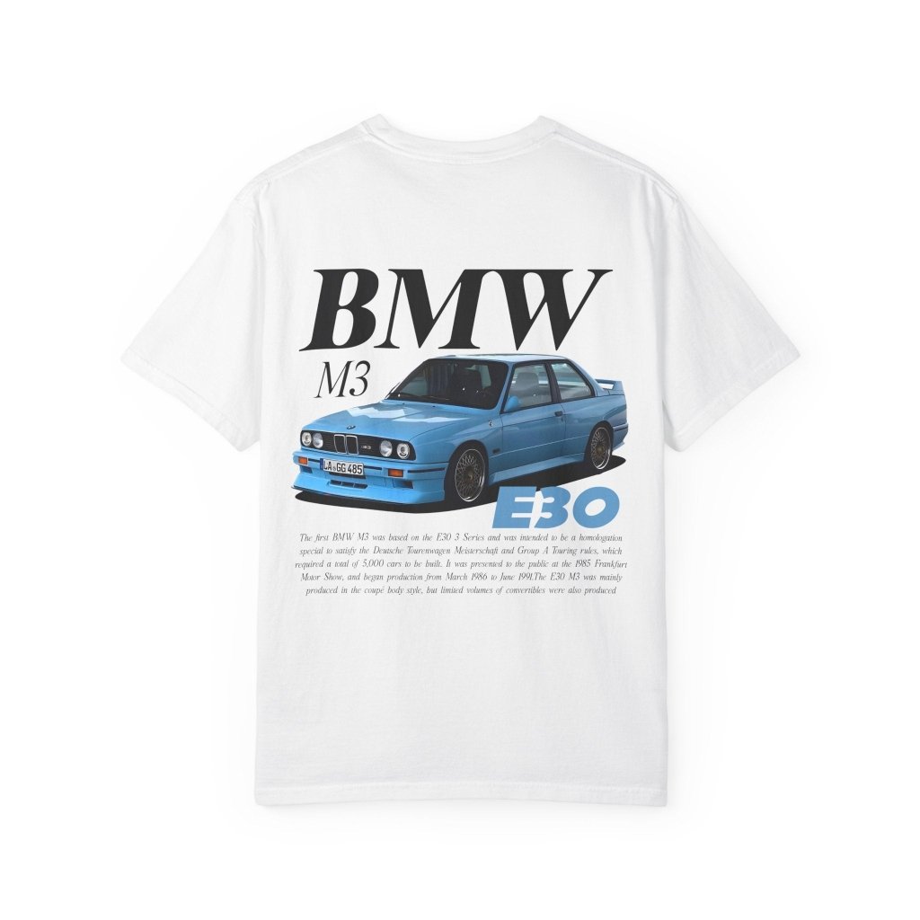 BMW E30 M3 Classic T-Shirt — Oldtimer DTM Streetwear Shirt Geschenk BMW Fan REVØRA