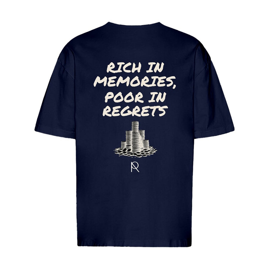 REVØRA Rich in Memories, Poor in Regrets Oversized T-Shirt – Oversized Shirt in French Navy, Rückansicht