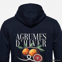 REVØRA Agrumes d'Hiver – Zip-Hoodie in French Navy, Rückenprint aus der Nähe