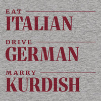 REVØRA Eat Italian Drive German Marry Kurdish Oversized T-Shirt – Oversized Shirt in Heather Grey, Rückenprint aus der Nähe