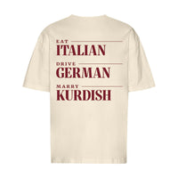 REVØRA Eat Italian Drive German Marry Kurdish Oversized T-Shirt – Oversized Shirt in Natural Raw, Rückansicht